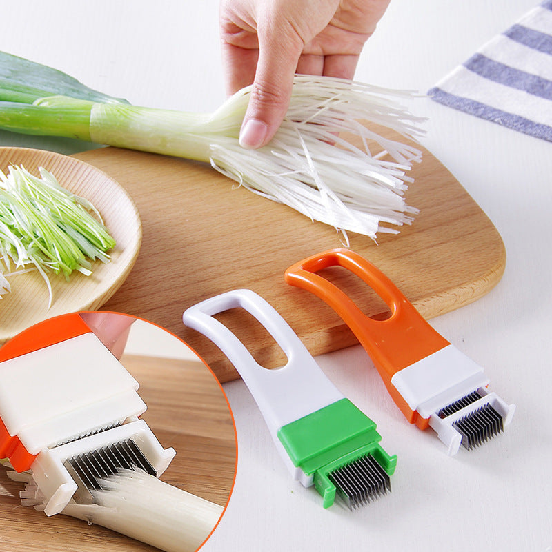 How to shred green onion using a shredding tool 